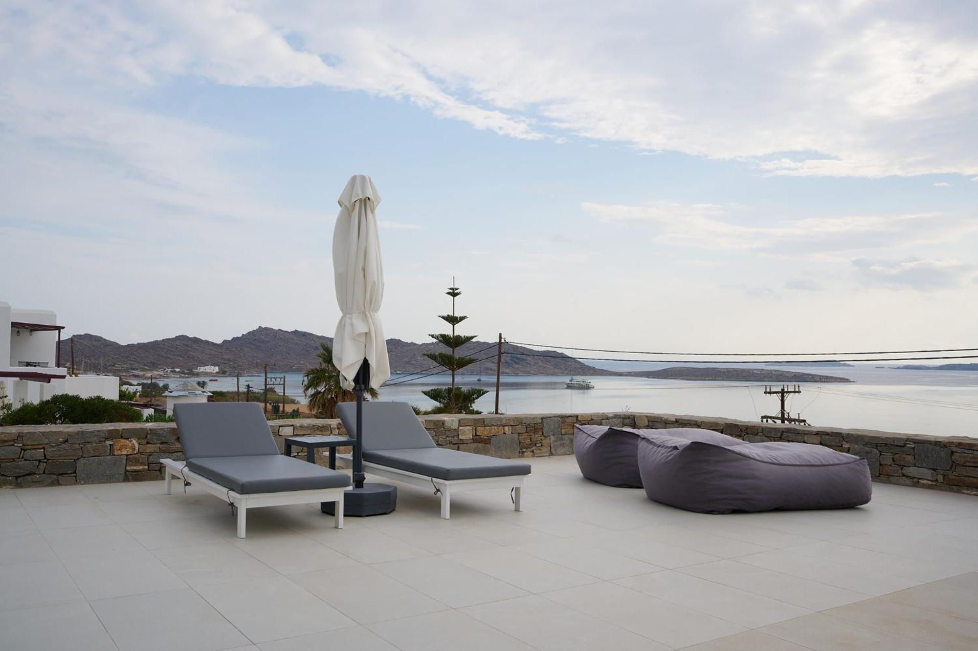 Kymo Luxury Suites Paros Kolympithres Esterno foto