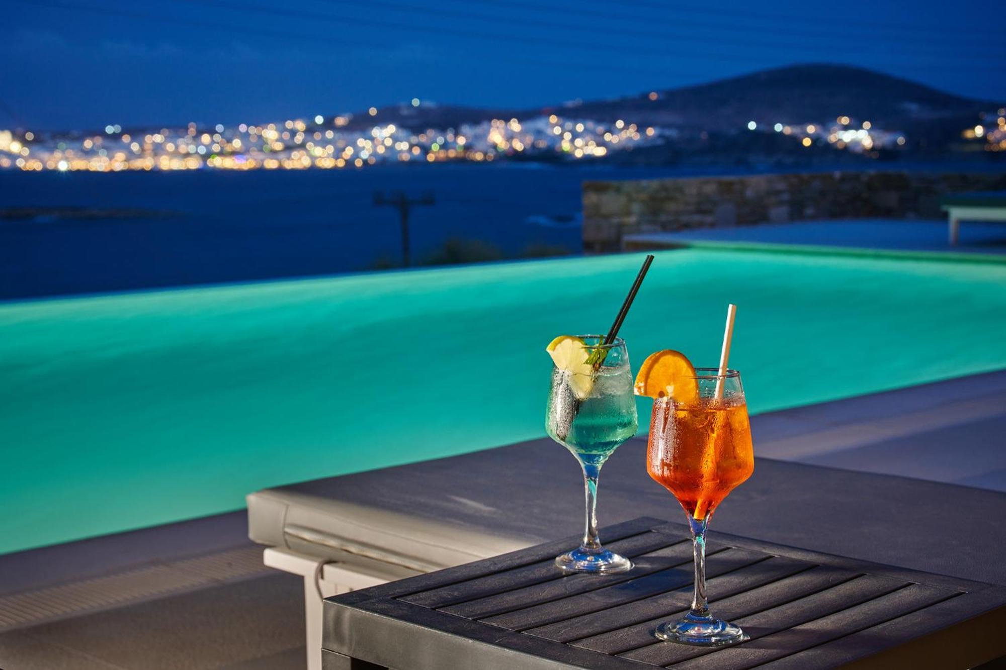 Kymo Luxury Suites Paros Kolympithres Esterno foto