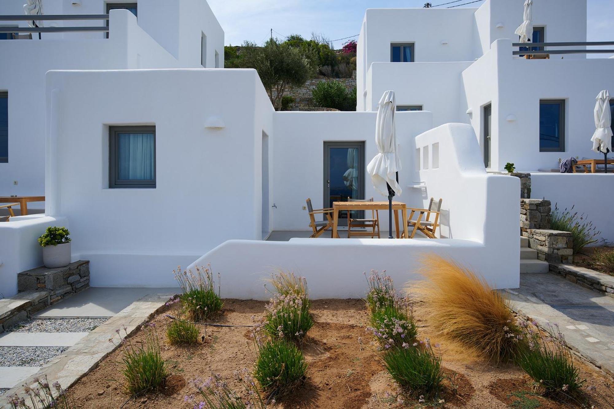 Kymo Luxury Suites Paros Kolympithres Esterno foto